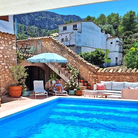 Bed & Breakfast Casa La Vall Beniali